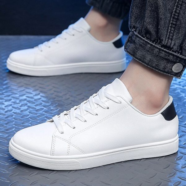 Sepatu Putih Musim Semi 2022 Sepatu Kasual Pria Sneakers Pria Kulit PU Sepatu Anak Laki-laki Jalanan Keren Sepatu Olahraga Flat Alas Kaki Pria Merek - Image 2